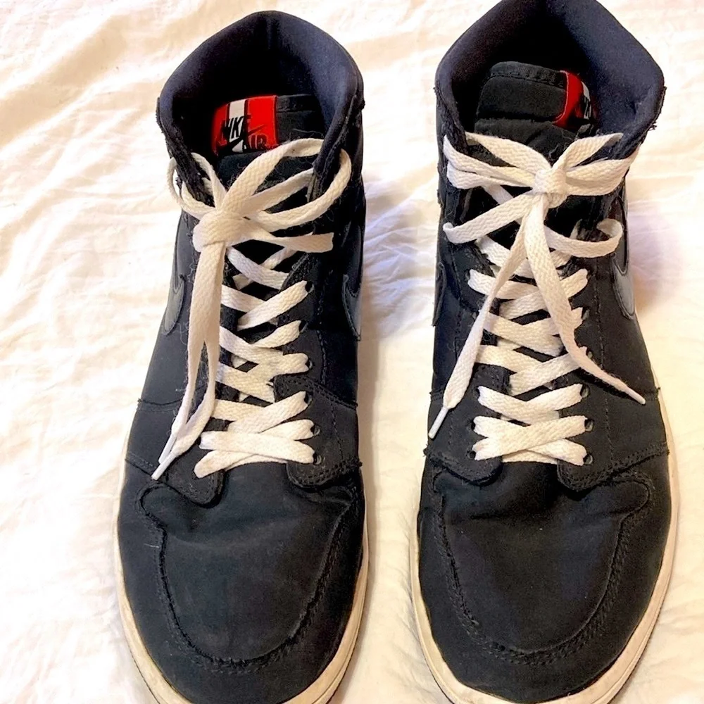 Paris Saint Germain Jordan 1 OG Black Size 10.5